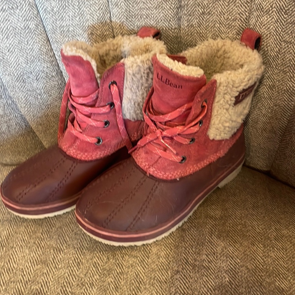 Ll bean Rangley burgundy kids boots size 1! Excellent shape!
